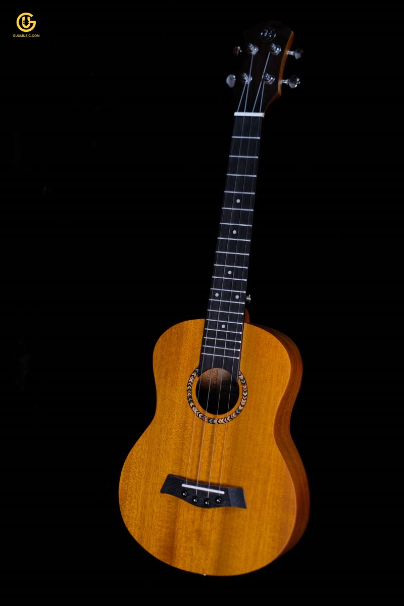 UKULELE MAHO