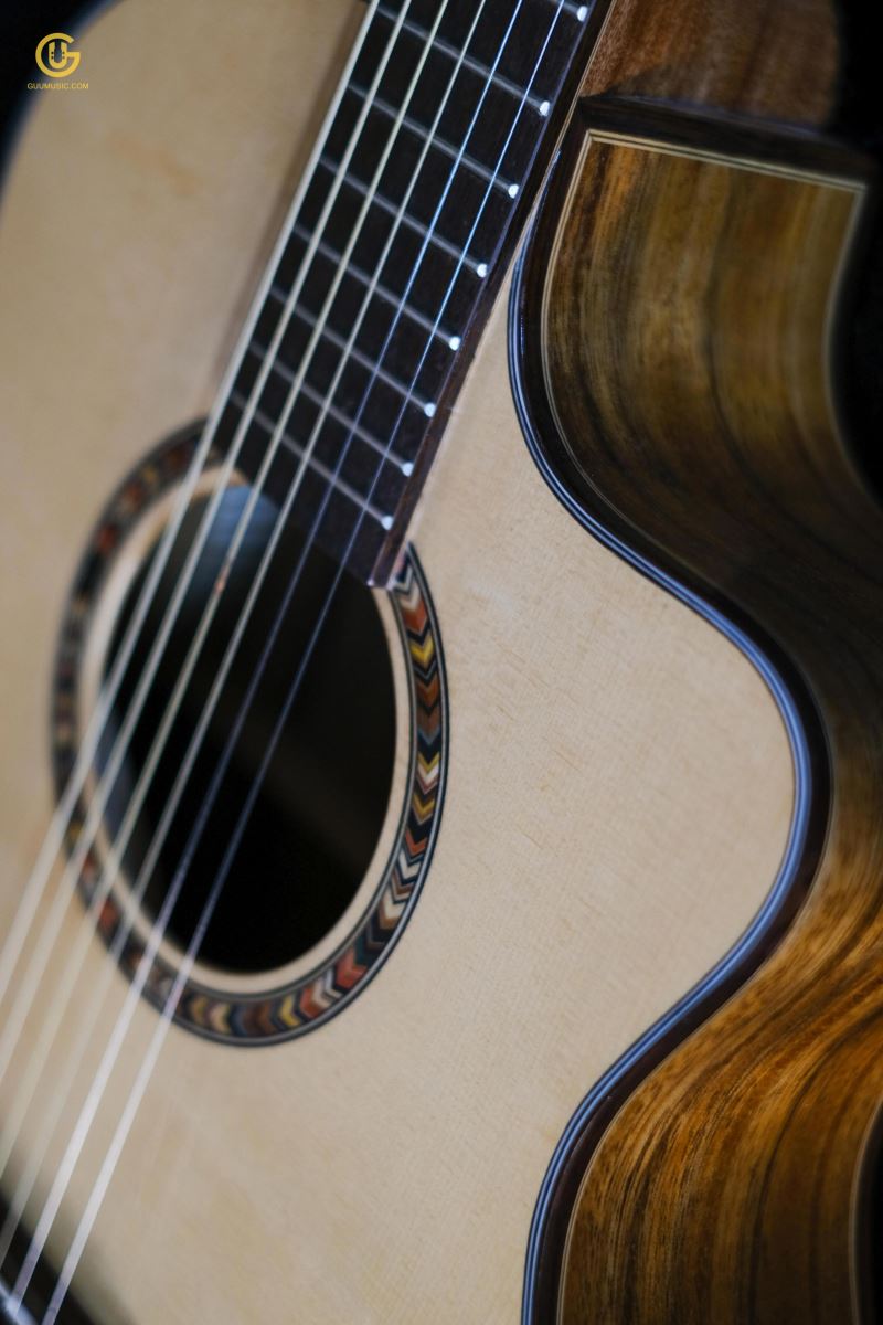 ACOUSTIC GUU AC14