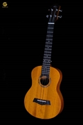 UKULELE MAHO