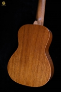 UKULELE TVT
